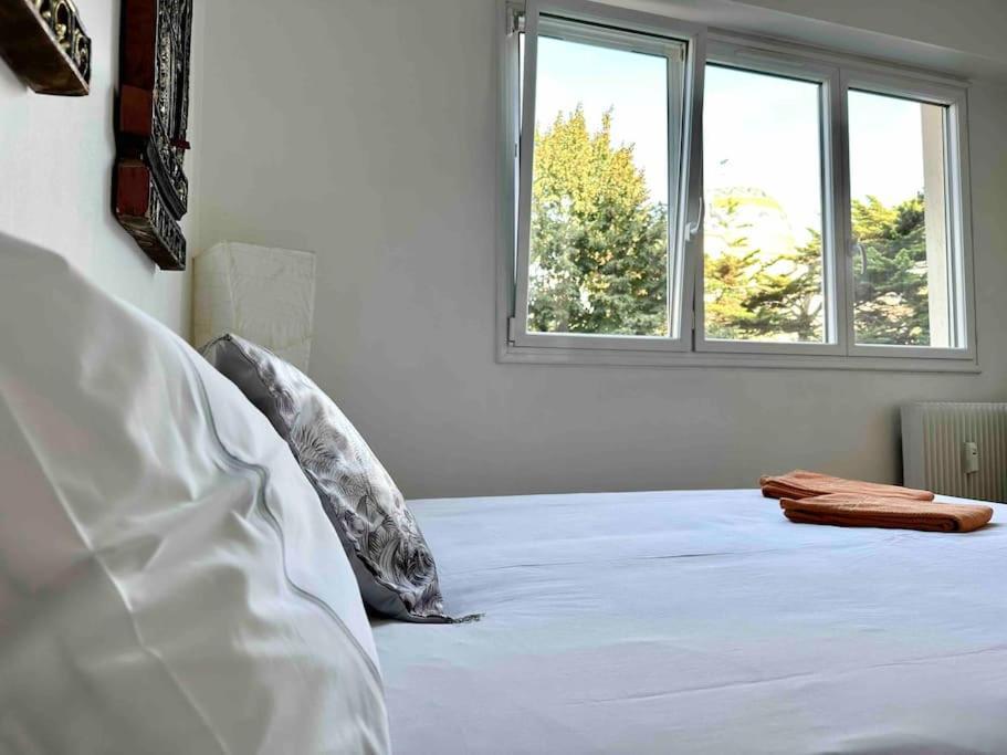 Private Bedroom 2 Near Eiffel Tower, Saint Germain Paris Exteriör bild
